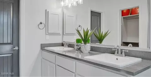 Bath - 13820 Garforth Ave, El Paso, TX 79928 photo 1 of 3