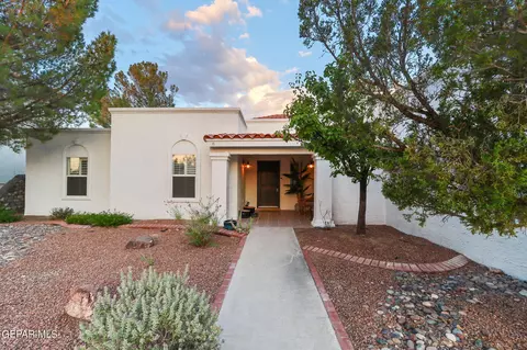 6595 Eagle Ridge Dr, El Paso, TX 79912