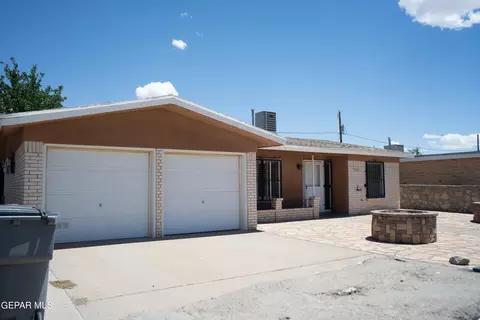 9950 Sidewinder St, El Paso, TX 79924