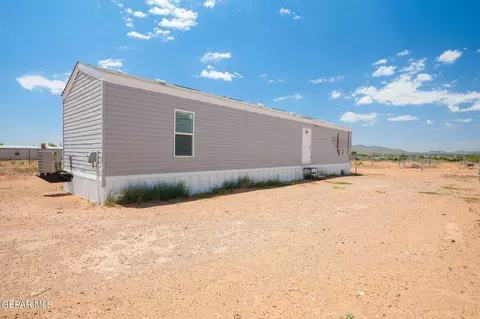 419 Coles Rd, Chaparral, NM 88081