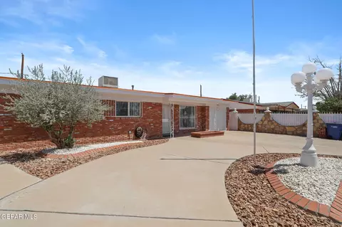 10520 Palomino St, El Paso, TX 79924