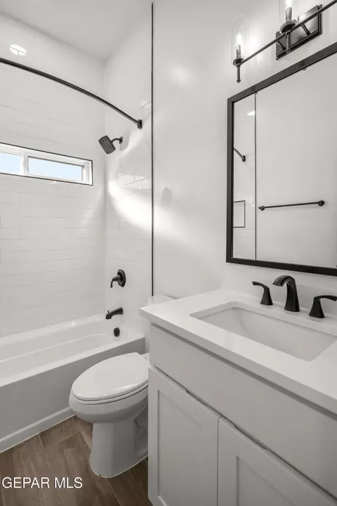 Bath - 3609 Pattern Pl, El Paso, TX 79938 photo 1 of 6