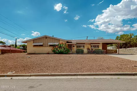 4229 Hampshire Ln, El Paso, TX 79902