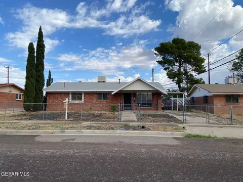 4981 Winthrop Dr, El Paso, TX 79924