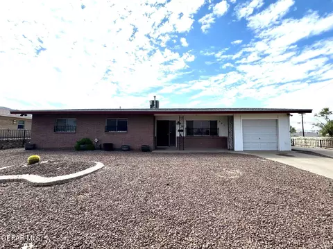 321 De Leon Dr, El Paso, TX 79912