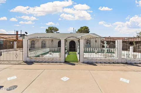 5428 Plainview Dr, El Paso, TX 79924