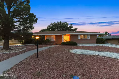 3033 Taylor Ave, El Paso, TX 79930