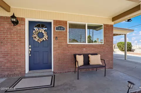 7600 Springwood Dr, El Paso, TX 79925