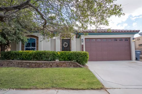 14108 Rainbow Point Dr, El Paso, TX 79938