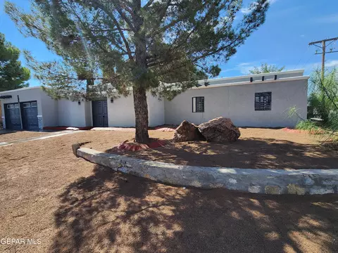 10500 Brian Mooney Ave, El Paso, TX 79935