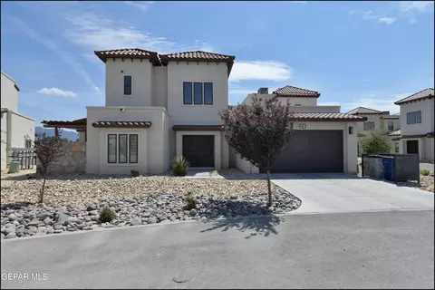 871 Country Club Rd #6D, El Paso, TX 79932