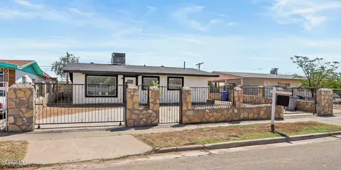 8936 Matterhorn Dr, El Paso, TX 79904