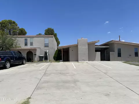 10421 Ashwood Dr, El Paso, TX 79935