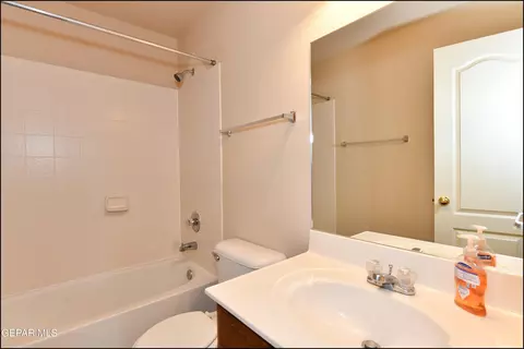 Bath - 6244 Spotted Eagle Dr, El Paso, TX 79924 photo 3 of 3
