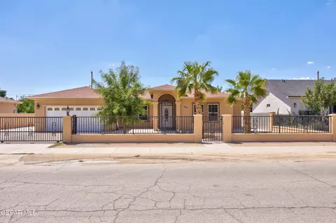 11218 Sheffield Dr, Socorro, TX 79927