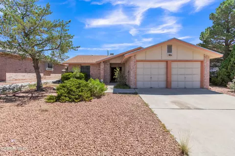 774 Martha Gale Dr, El Paso, TX 79912