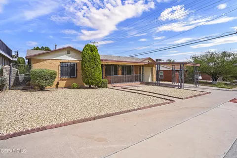 900 Argentina St, El Paso, TX 79903
