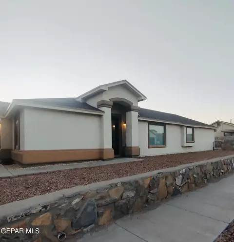 14391 Whisper Mare Ct, El Paso, TX 79938