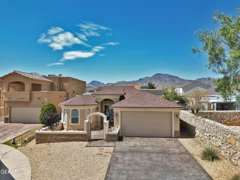 11313 Manuel Gameros Dr, El Paso, TX 79934