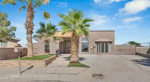 8825 Clavel Dr, El Paso, TX 79907
