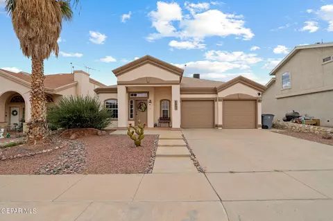 6065 Camden Lake St, El Paso, TX 79932