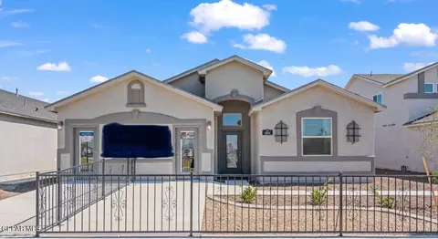 14925 Hill Ridge Ct, El Paso, TX 79938