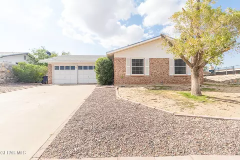 7324 Gran Vida Dr, El Paso, TX 79912