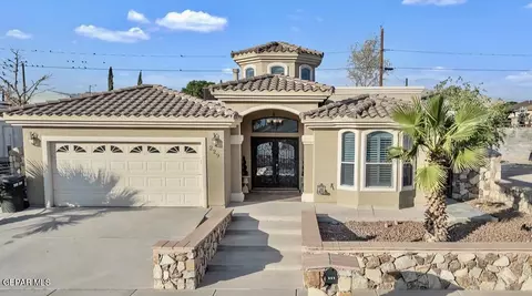 229 Zuni Ln, Sunland Park, NM 88063