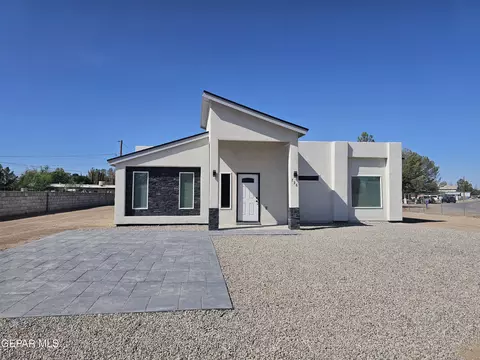 736 Soya Dr, Socorro, TX 79927