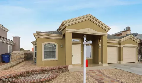 10812 Walden Pond St, El Paso, TX 79924