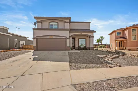 821 Desert Bush Dr, El Paso, TX 79928