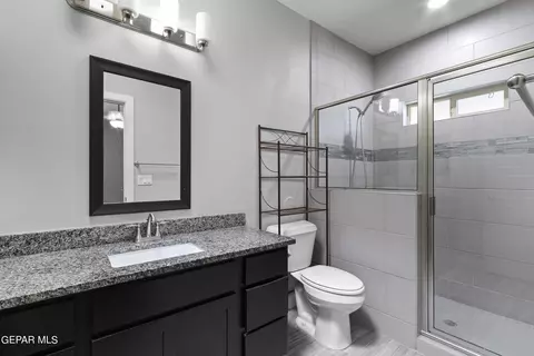 Bath - 3360 David Palacio Dr, El Paso, TX 79938 photo 2 of 2