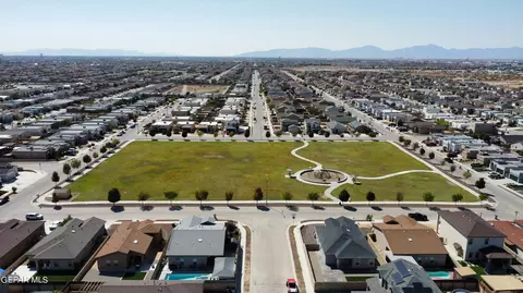 View/Area - 3360 David Palacio Dr, El Paso, TX 79938 photo 3 of 6