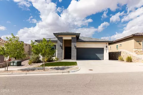 13425 Emerald Crystal Dr, El Paso, TX 79928
