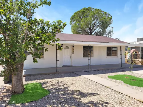 7736 Hermosillo Dr, El Paso, TX 79915