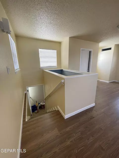 Entry Way - 231 Sofia Pl, El Paso, TX 79907 photo 1 of 3