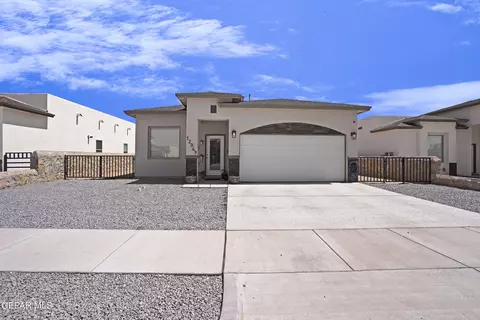 12049 Iron Hollow St, Socorro, TX 79927