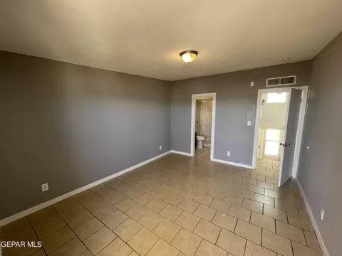 3124 Wayside Dr #E, El Paso, TX 79936 photo 4