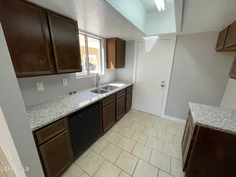 3124 Wayside Dr #E, El Paso, TX 79936 photo 9