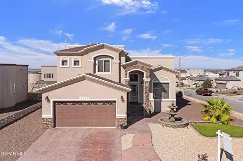 2163 Enchanted Sun Dr, El Paso, TX 79911