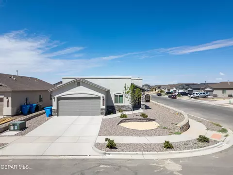 341 Mercy Tellez, Socorro, TX 79927