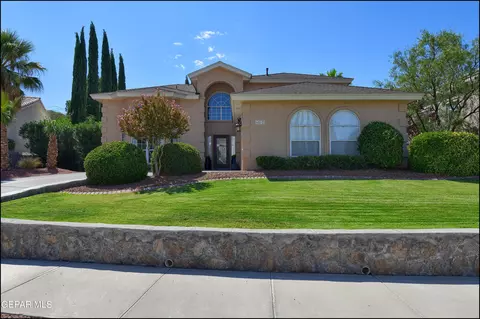 6512 Royal Ridge Dr, El Paso, TX 79912