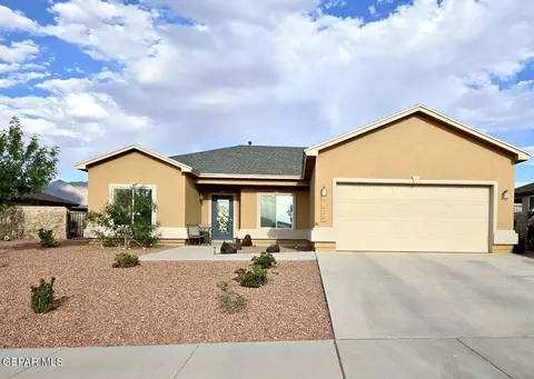 7436 H Chavira Pl, Canutillo, TX 79835