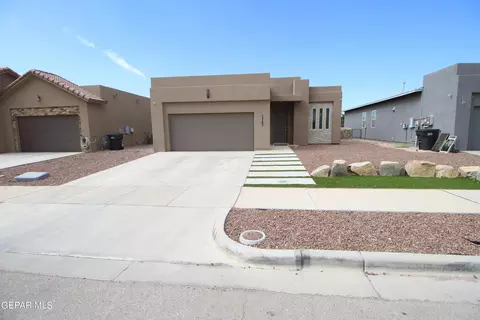 1743 Breeder Cup Way, El Paso, TX 79928