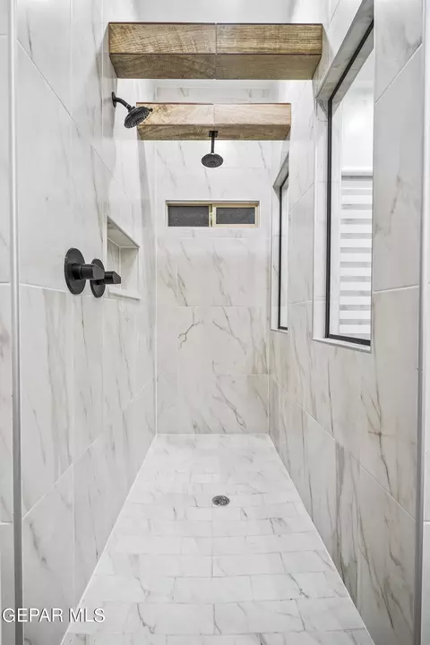 Bath - 3629 Pattern Pl, El Paso, TX 79938 photo 6 of 6