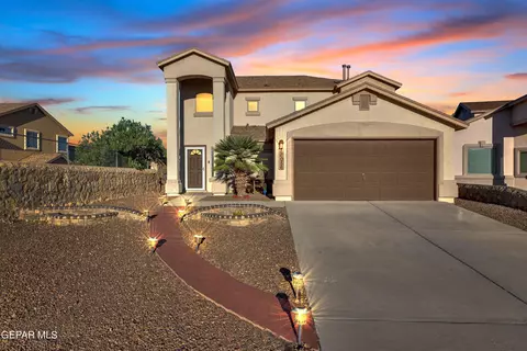 12056 Copper Valley Ln, El Paso, TX 79934