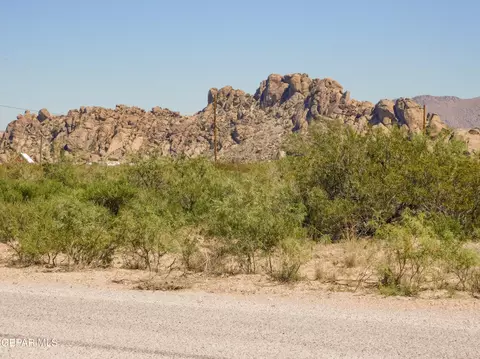 6801 Overland Stage Rd, El Paso, TX 79938