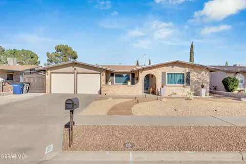 3456 Freeport Dr, El Paso, TX 79935