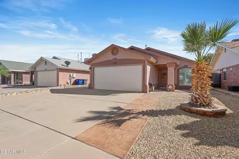 11672 Bell Tower Dr, El Paso, TX 79936