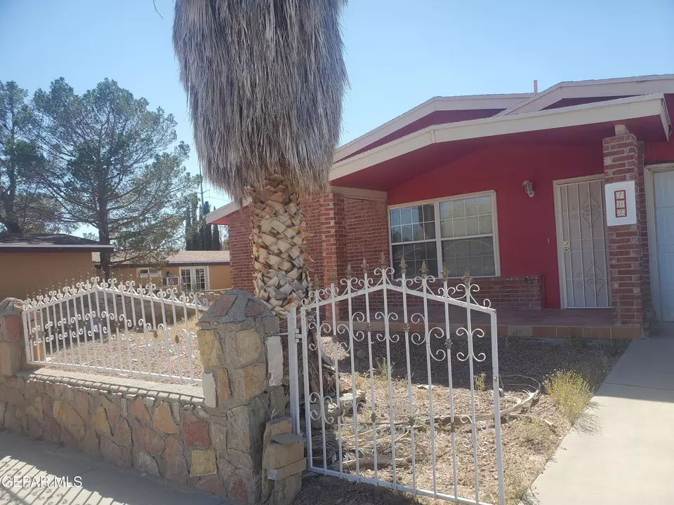 107 Barrel Cactus Dr, Horizon City, TX 79928 13 Photos Movoto